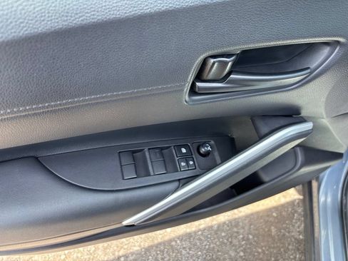 Used 2024 Toyota Corolla Cross AWD Hybrid image 22
