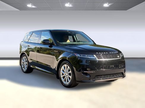 Used 2024 Land Rover Range Rover Sport Dynamic SE AWD/4WD image 7