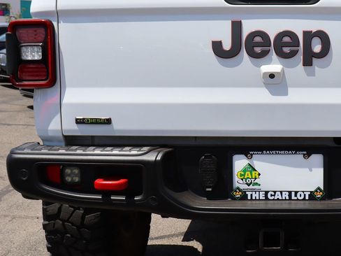 Used 2021 Jeep Gladiator Rubicon AWD/4WD image 24