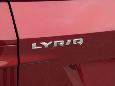 Certified 2024 Cadillac Lyriq Luxury image 28