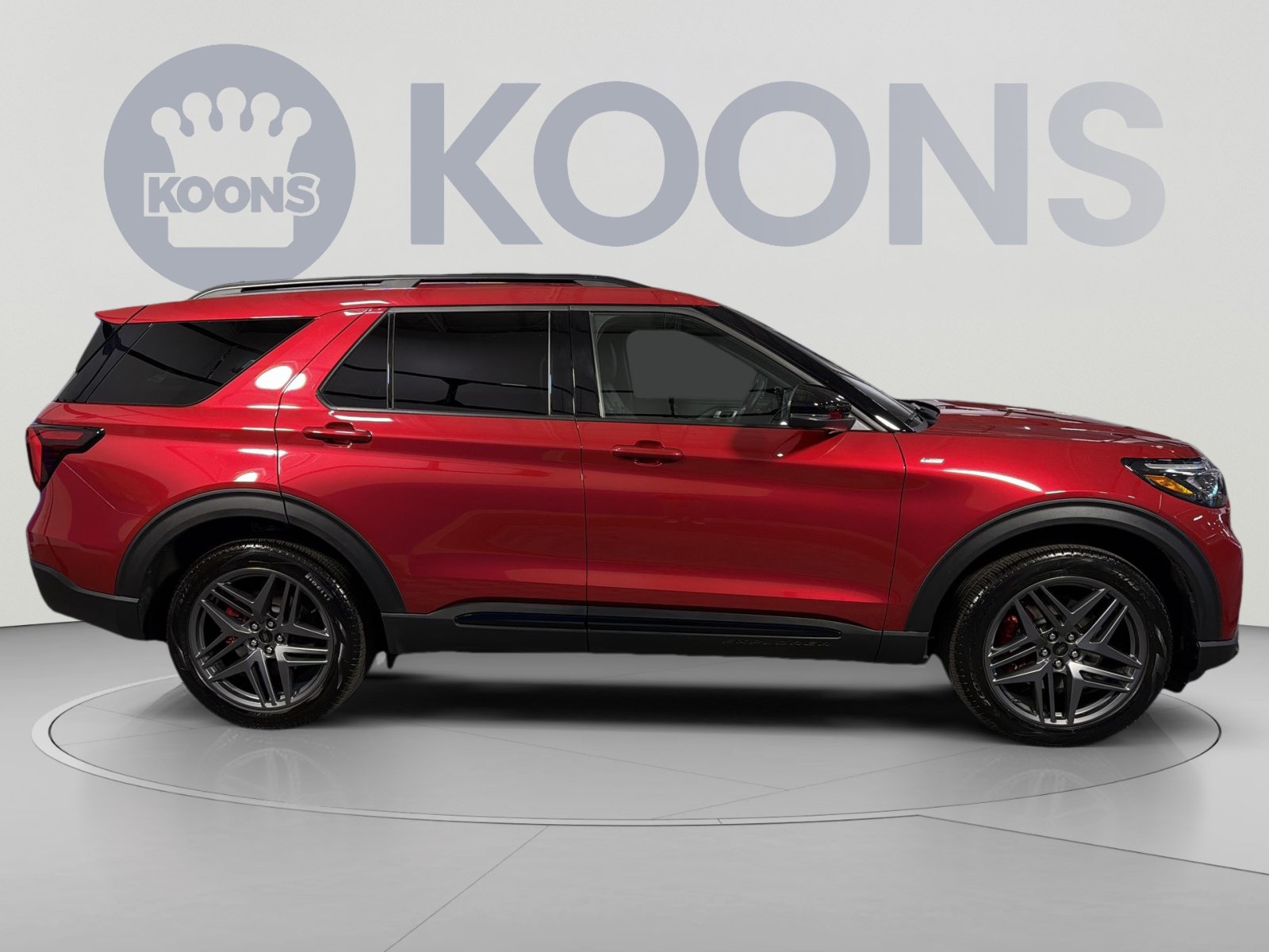 Used 2026 Ford Explorer ST-Line w/ ST-Line Street Pack AWD/4WD image 8