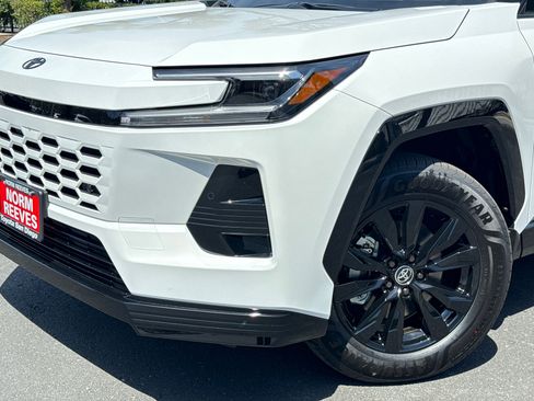 New 2026 Toyota RAV4 SE AWD/4WD image 3