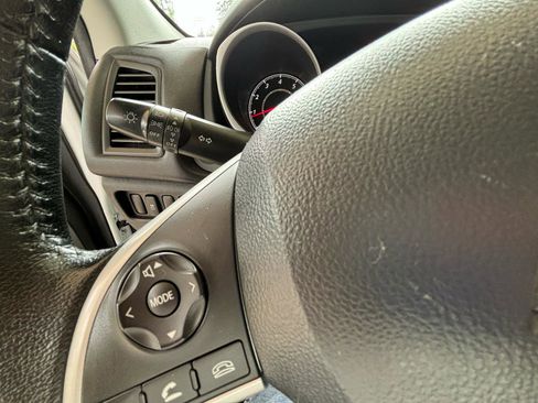 Used 2015 Mitsubishi Outlander Sport ES FWD image 24
