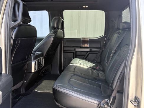 Used 2017 Ford F150 Platinum w/ Equipment Group 701A Luxury image 9