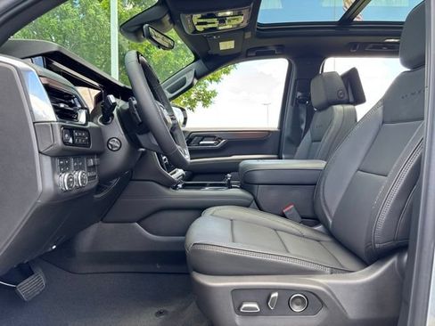 New 2026 GMC Yukon Denali w/ Denali Reserve Package AWD/4WD image 21