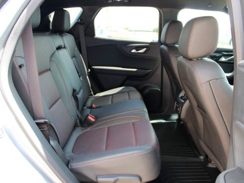 Used 2025 Chevrolet Blazer RS FWD image 48