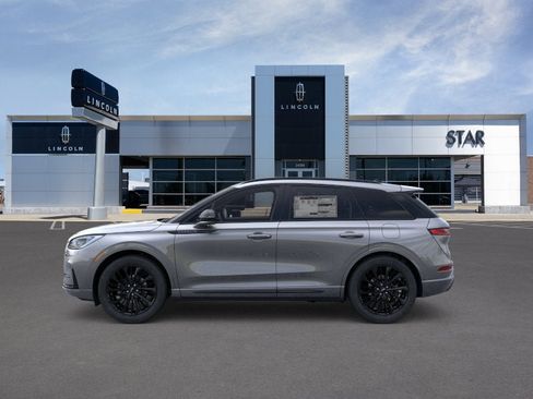 New 2026 Lincoln Corsair Premiere AWD/4WD image 3