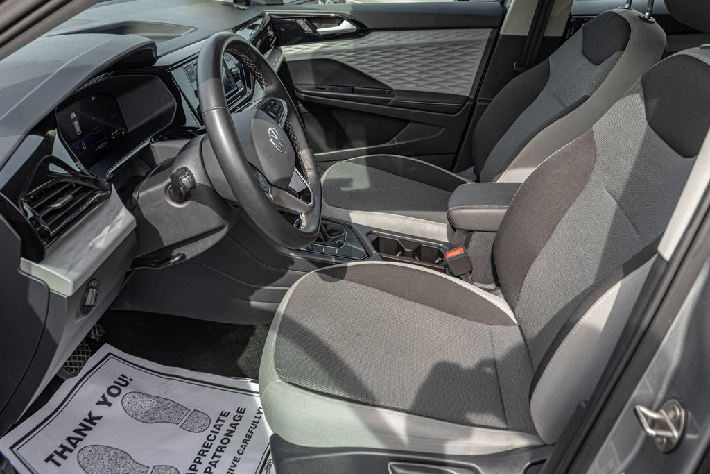 Certified 2024 Volkswagen Taos S FWD image 13