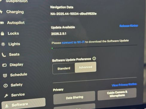 Used 2024 Tesla Model X image 15