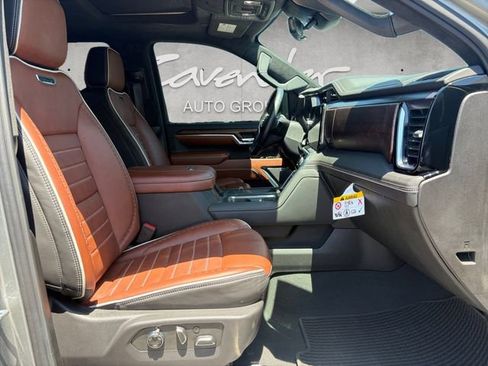 Used 2024 GMC Sierra 2500 Denali Ultimate AWD/4WD image 30