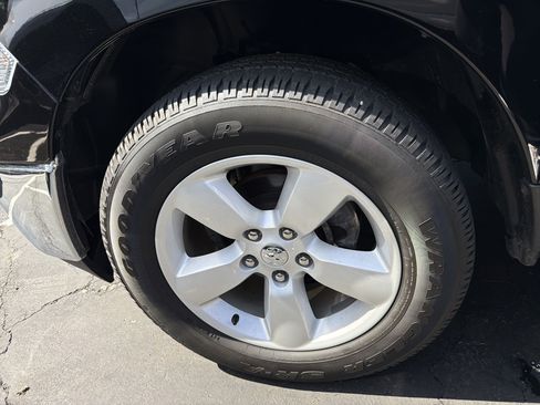 Certified 2024 RAM 1500 Tradesman w/ Tradesman SXT Package image 31