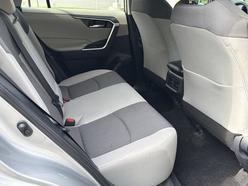 Used 2025 Toyota RAV4 XLE w/ Convenience Package AWD/4WD image 18