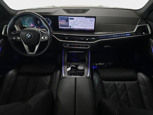 Used 2024 BMW X5 xDrive40i AWD/4WD image 12
