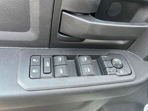 New 2026 RAM 2500 Tradesman AWD/4WD image 14