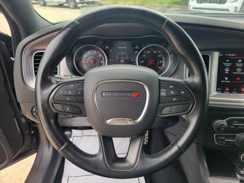 Used 2023 Dodge Charger SXT RWD image 19