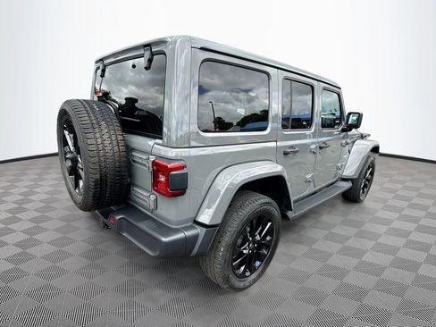 Used 2023 Jeep Wrangler Unlimited Sahara image 6
