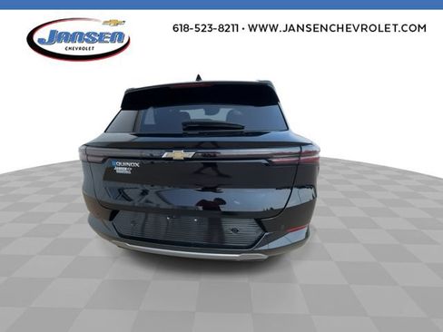 Used 2024 Chevrolet Equinox EV LT FWD image 9