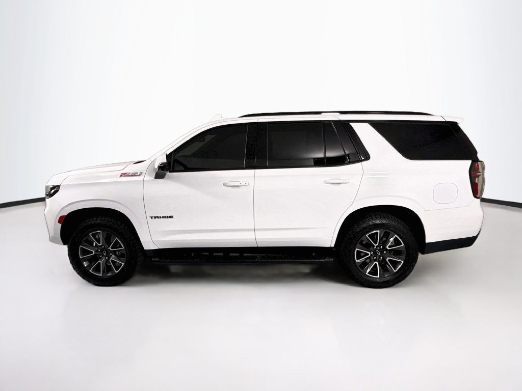 Used 2022 Chevrolet Tahoe Z71 w/ Luxury Package AWD/4WD image 8