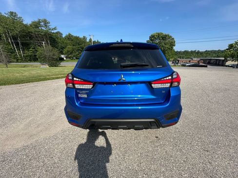 Used 2024 Mitsubishi Outlander Sport SE AWD/4WD image 4