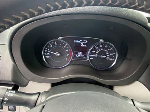 Used 2017 Subaru Forester 2.5i Limited AWD/4WD image 18