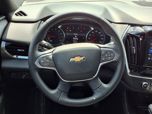 Used 2023 Chevrolet Traverse LT FWD image 21
