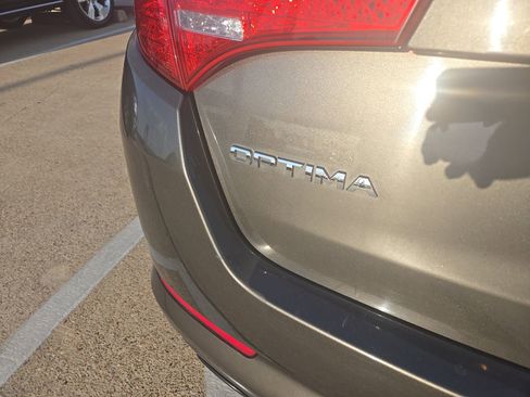 Used 2013 Kia Optima EX image 7