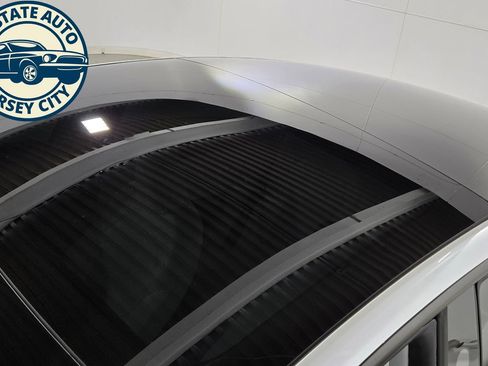 Used 2025 Tesla Model 3 Long Range RWD image 9