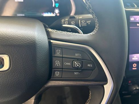 Used 2024 Jeep Grand Cherokee Limited 4xe AWD/4WD image 49
