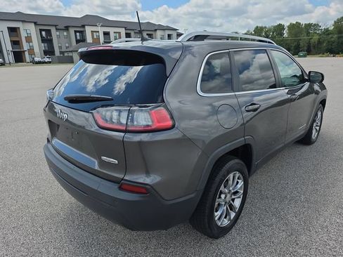 Used 2019 Jeep Cherokee Latitude Plus FWD image 13