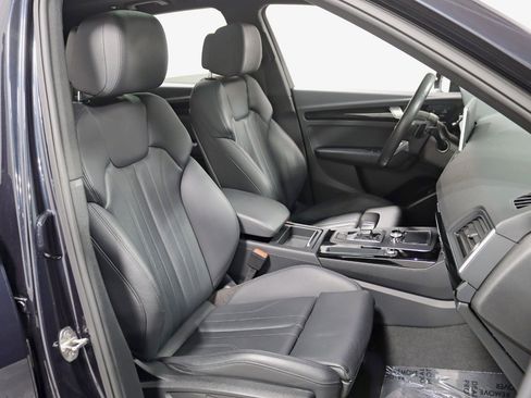 Used 2019 Audi Q5 2.0T AWD/4WD image 29