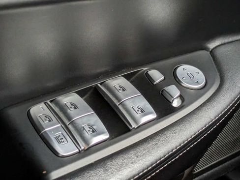 Used 2022 BMW 750i xDrive w/ M Sport Package AWD/4WD image 26