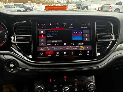 Used 2022 Dodge Durango GT image 22