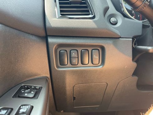 Used 2023 Mitsubishi Outlander Sport ES image 21