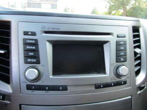 Used 2012 Subaru Legacy 2.5i Limited image 48