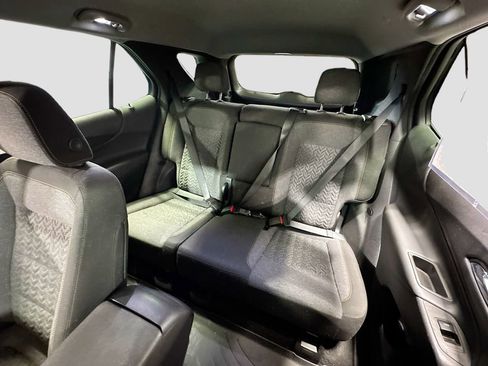 Used 2023 Chevrolet Equinox LT w/ Driver Convenience Package image 13