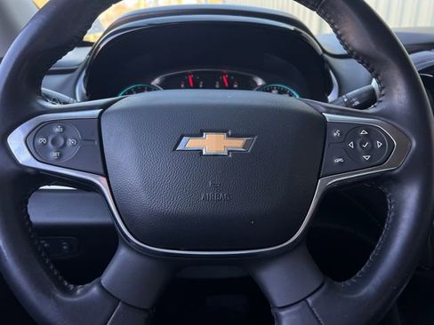 Used 2019 Chevrolet Traverse LT image 21