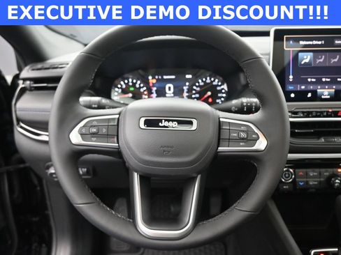 New 2025 Jeep Compass Latitude w/ Sun & Sound Group image 2