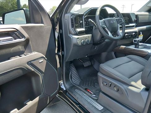 New 2026 Chevrolet Silverado 1500 LT Trail Boss AWD/4WD image 11
