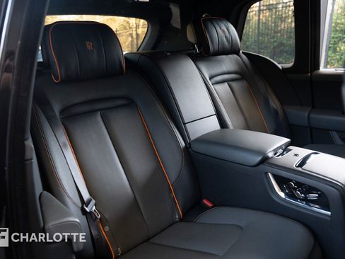 Used 2019 Rolls-Royce Cullinan image 37