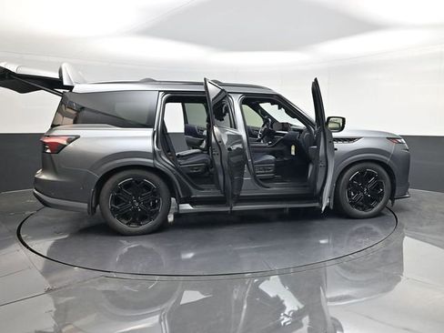 New 2026 INFINITI QX80 4WD image 69
