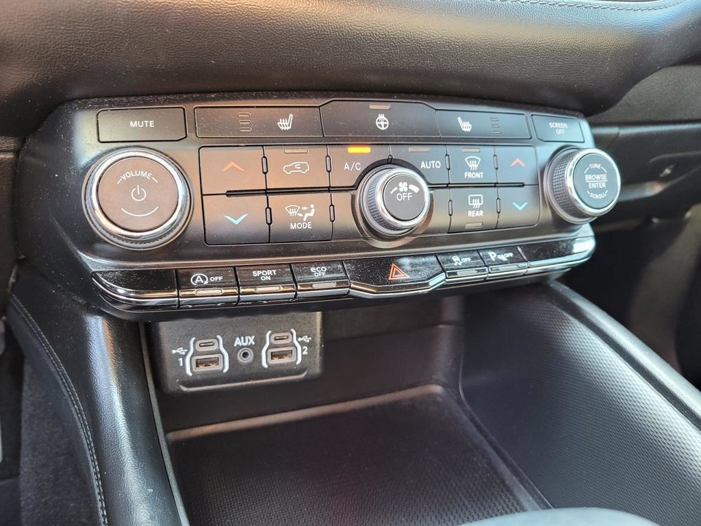 Used 2022 Dodge Durango GT AWD/4WD image 24