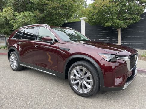 Used 2024 MAZDA CX-90 3.3 Turbo w/ Premium Package AWD/4WD image 2