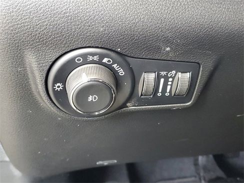 New 2026 Jeep Compass Limited w/ Sun, Sound & Navigation Group image 21