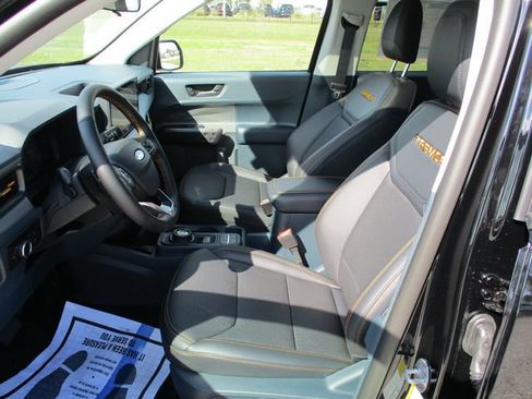 Used 2025 Ford Maverick Tremor AWD/4WD image 19
