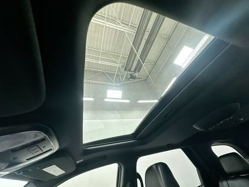 Used 2020 Dodge Durango R/T AWD/4WD image 17