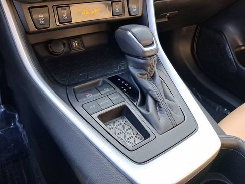 Used 2023 Toyota RAV4 XLE Premium FWD image 21