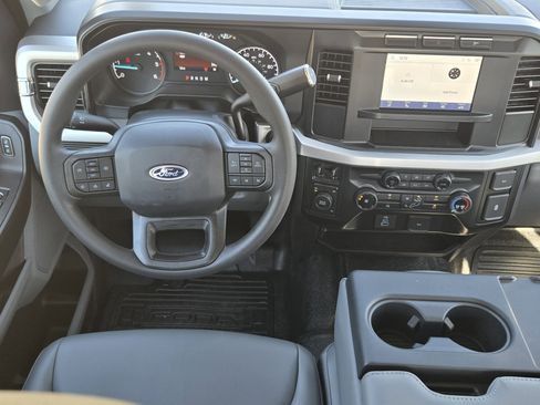 Used 2024 Ford F350 XL image 22