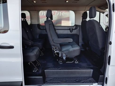 Used 2021 Ford Transit 350 XLT RWD image 14