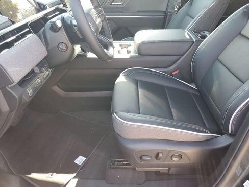 New 2026 GMC Sierra EV Elevation w/ Premium Package image 32