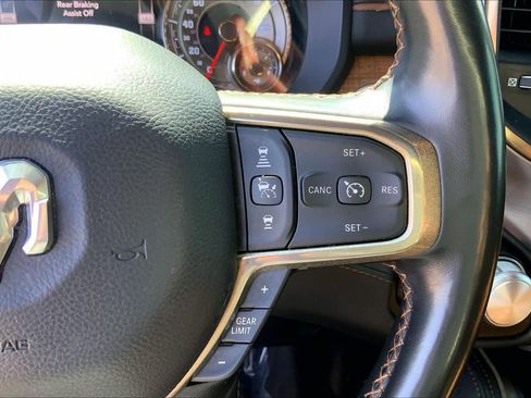Used 2022 RAM 1500 Limited AWD/4WD image 23